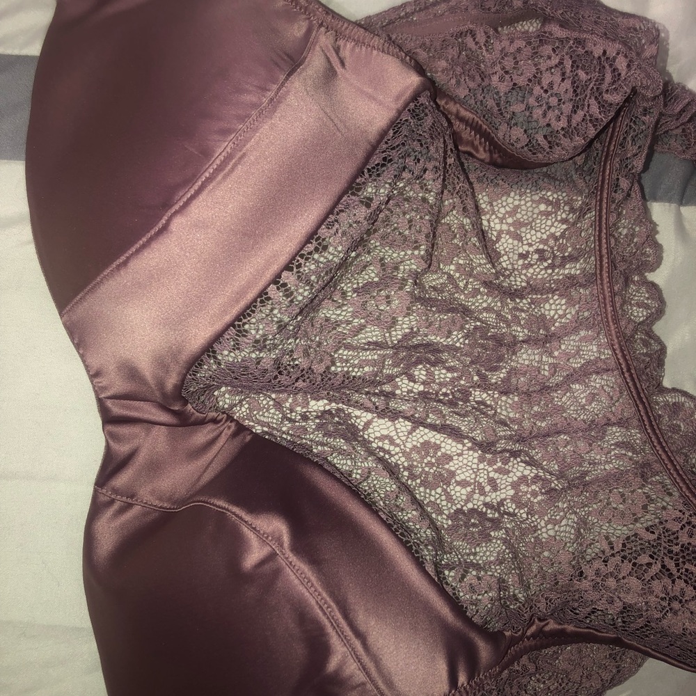 Victoria Secret Brallete! Brand new, never worn.